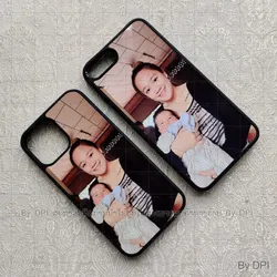 ເຄສໃສ່ຮູບຄອບຄົວ